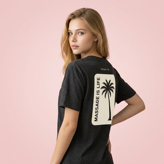 T-shirt bio Massage Is Life avec palmier, design bien-être et lifestyle doux