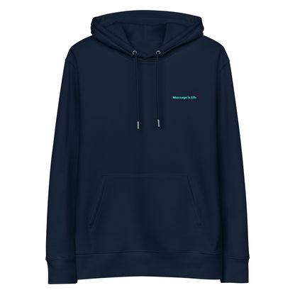 Sweat à capuche bleu marine bio avec inscription 'Massage is life' en vert clair, style lifestyle bien-être.